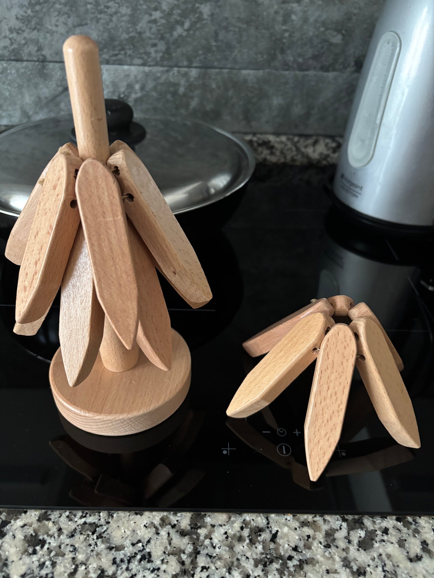 Sottobicchiere o sotto pentola in legno